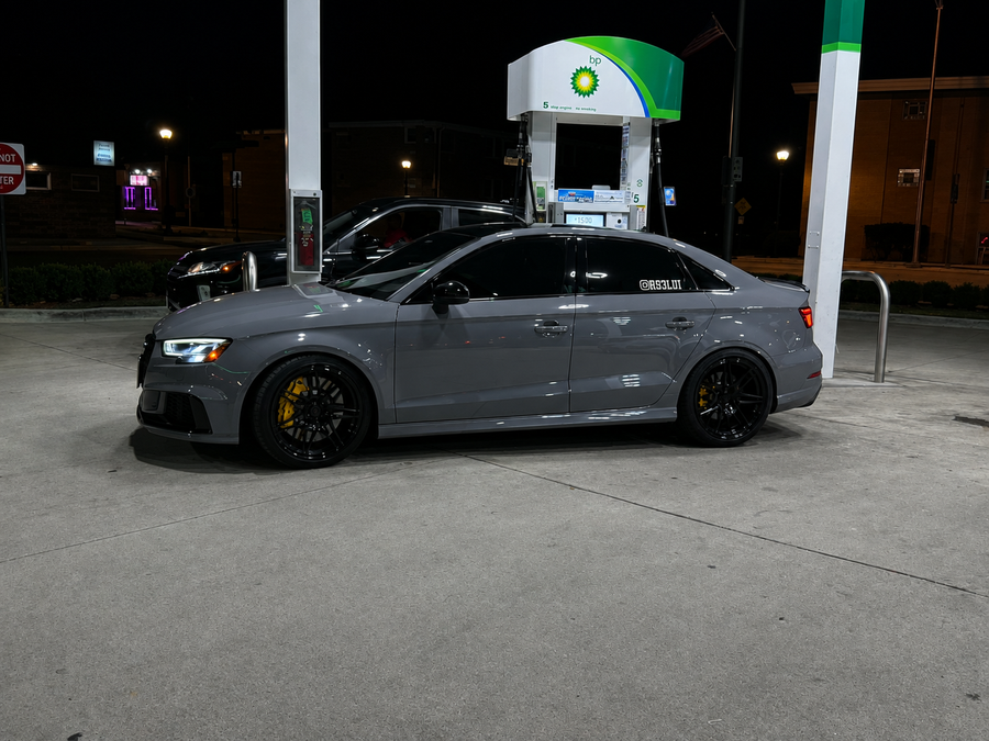 @Rs3lui